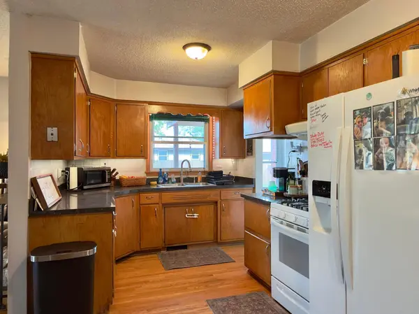 317 Washington AVE S, Edina, MN 55343