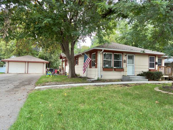 317 Washington AVE S, Edina, MN 55343