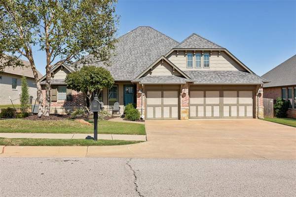 533 Newport Bridge DR, Edmond, OK 73034