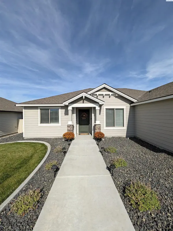 7905 Cariboo Drive, Pasco, WA 99301