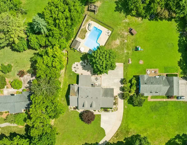 6324 Murray Ln, Brentwood, TN 37027