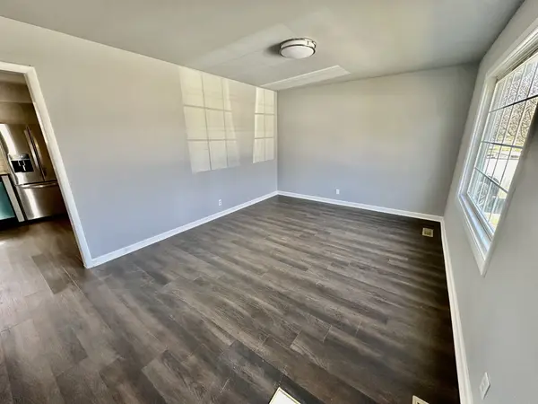 2221 Dominion Dr, Murfreesboro, TN 37129