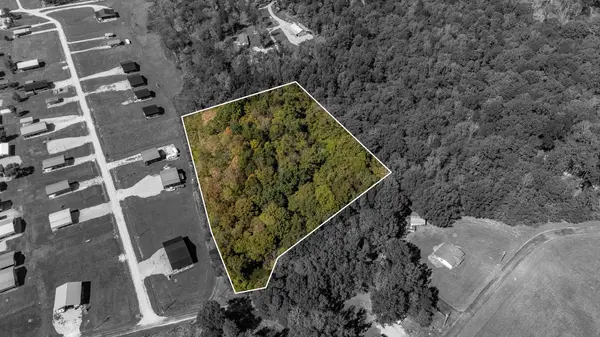330 Emma Kay Lane, Clifton, TN 38425