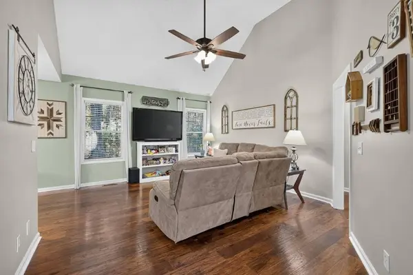 132 Lorien Cir, Shelbyville, TN 37160