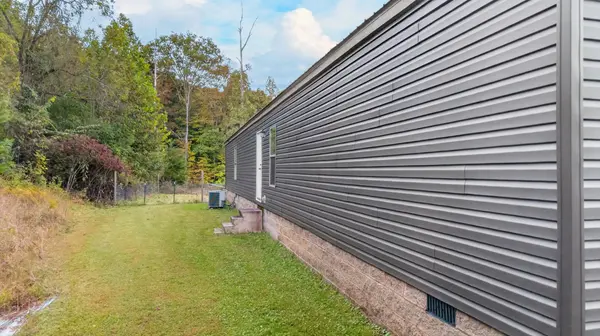 2501 Upper Caney Valley Rd, Tazewell, TN 37879