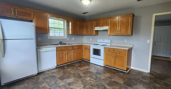 1126 Keith Ave, Oak Grove, KY 42262