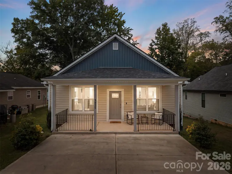 3425 Mable Hubbard DR, Charlotte, NC 28208