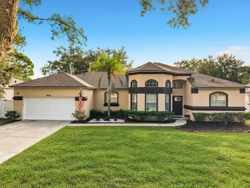 36310 CAVALIER, Grand Island, FL 32735