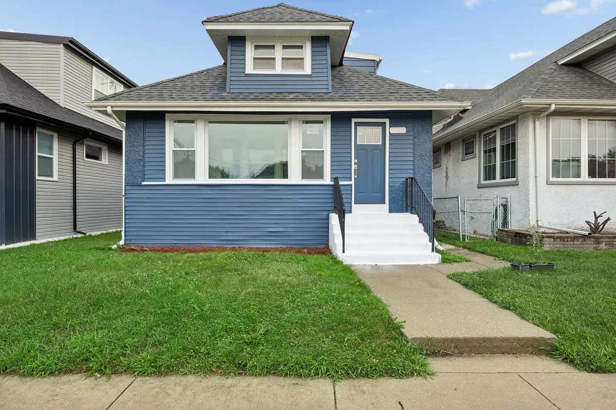 7638 S Merrill AVE, Chicago, IL 60649