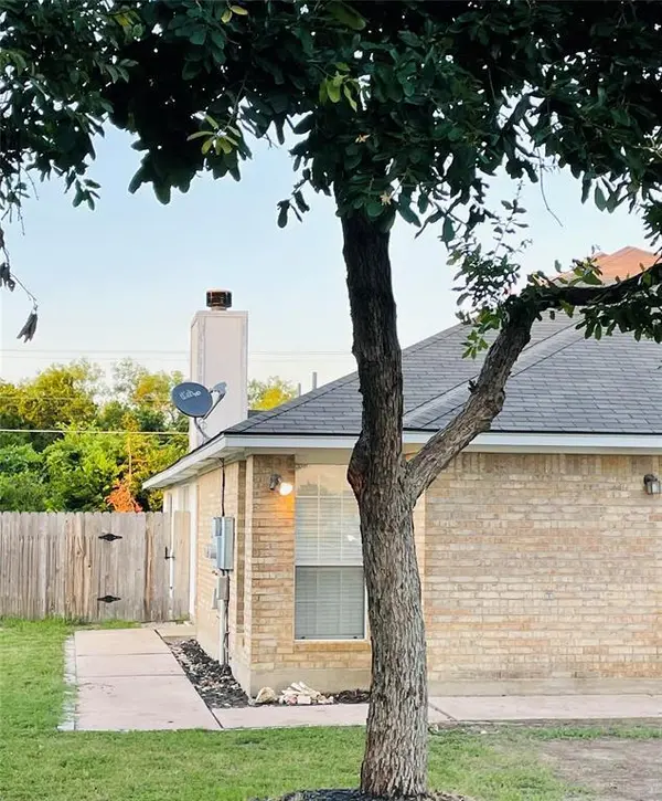 213 Axis Deer TRL #A, Hutto, TX 78634