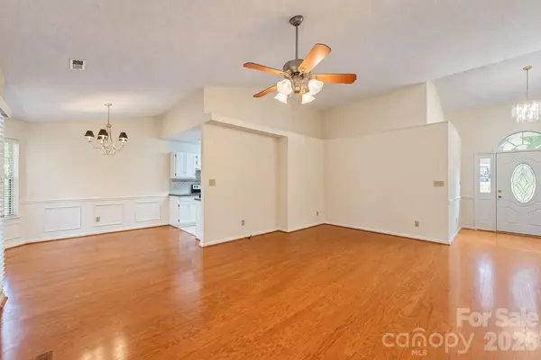 1089 Weddington Woods ST NW, Concord, NC 28027