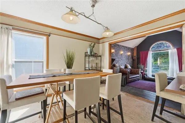 11605 HAUSER ST, Overland Park, KS 66210