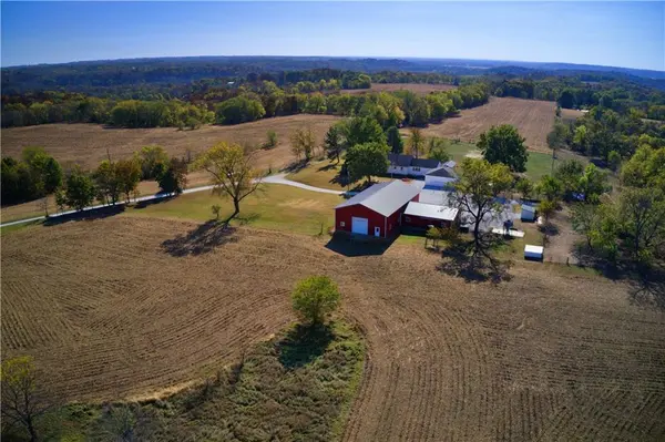 19904 Rattlesnake RD, Richmond, MO 64085