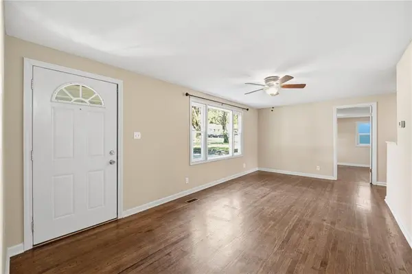 7049 Horton ST, Overland Park, KS 66204
