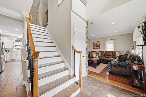 458 Wilson ST, West Hempstead, NY 11552