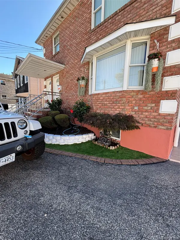 2440 Jackson Mill RD, East Elmhurst, NY 11369