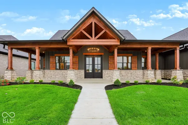 739 Beechtree LN, Franklin, IN 46131
