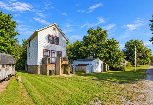 217 12th ST, East Moline, IL 61244