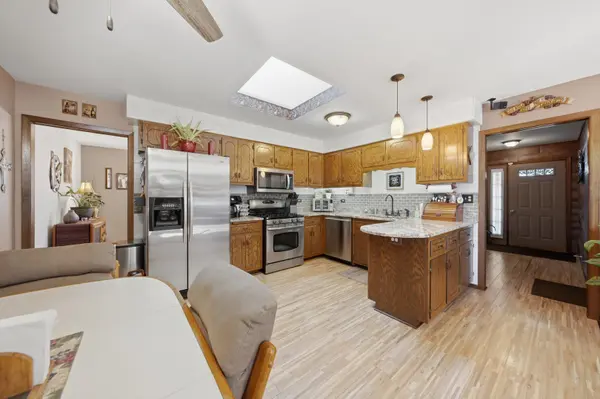16042 85th CT, Tinley Park, IL 60487