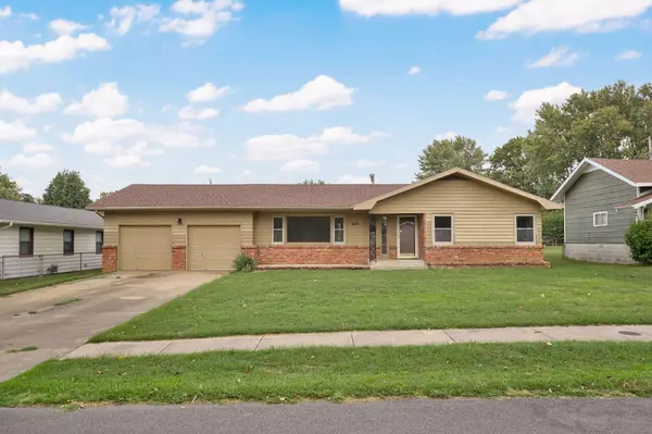 3171 E Linwood ST, Springfield, MO 65804