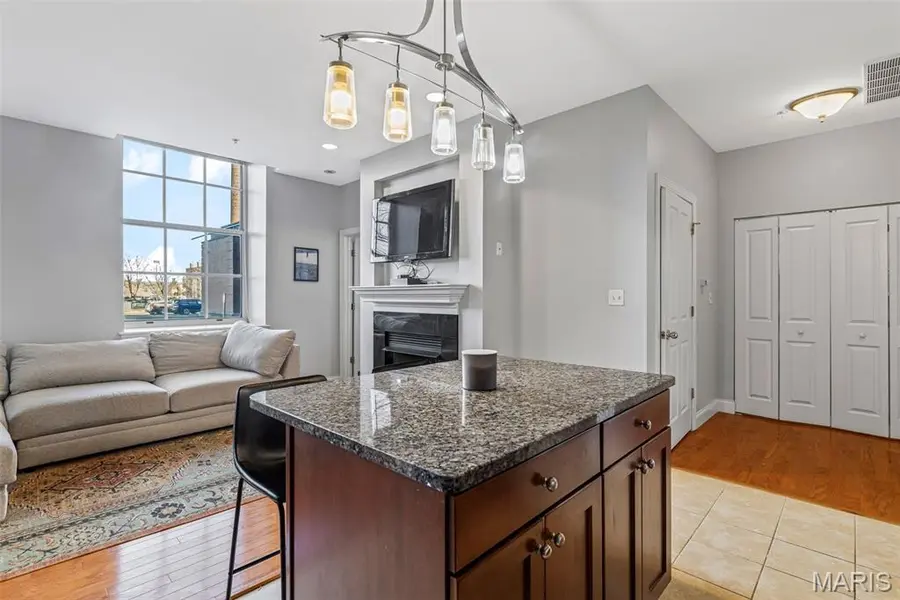 1515 Lafayette Ave #109, St Louis, MO 63104