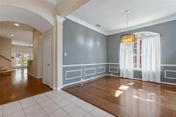 1740 Glenlivet Drive, Dallas, TX 75218
