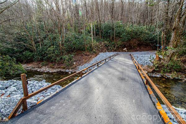 TBD Tannassee Creek RD, Tuckasegee, NC 28783