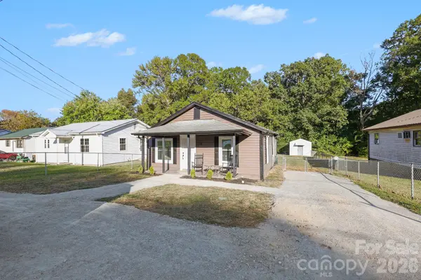 727 Trotter ST, Thomasville, NC 27360