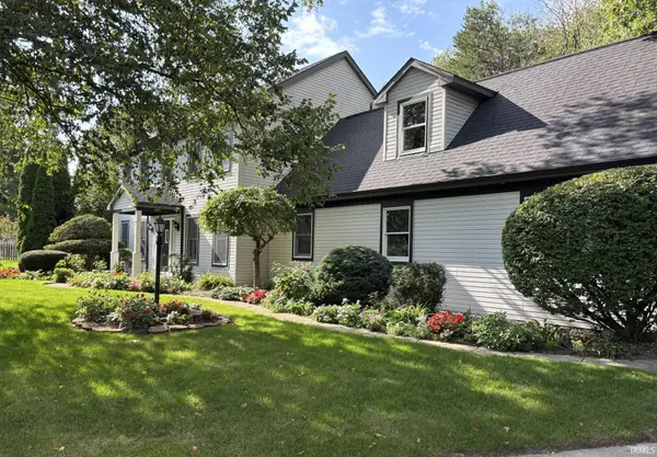 50505 Deer Ridge CT, Granger, IN 45630