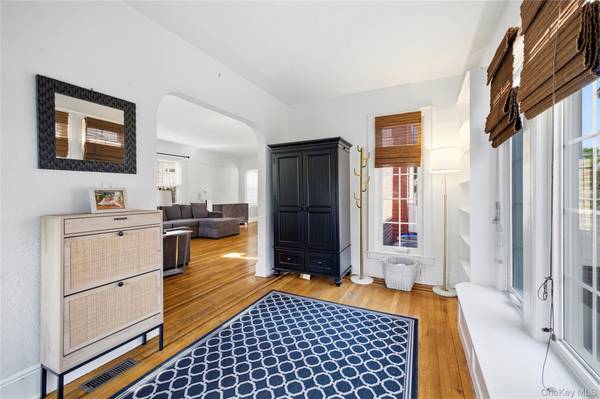 129 Southard AVE, Rockville Centre, NY 11570