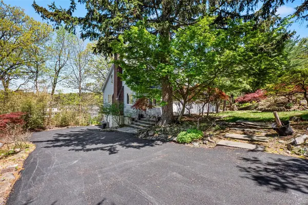 515 Mountainview AVE, Valley Cottage, NY 10989