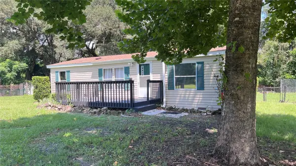 2665 E HWY 466, Oxford, FL 34484