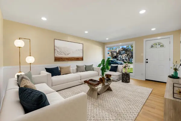 9426 S Peoria ST, Chicago, IL 60620