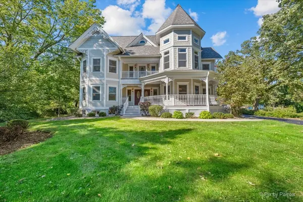 39W632 Bolcum RD, St. Charles, IL 60175
