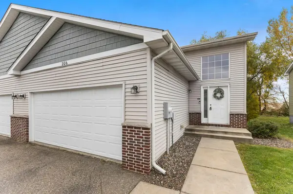 206 Rock Brook BLVD, Montrose, MN 55363