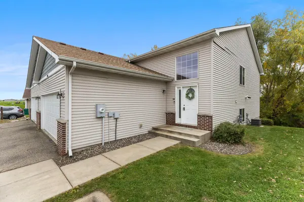 206 Rock Brook BLVD, Montrose, MN 55363
