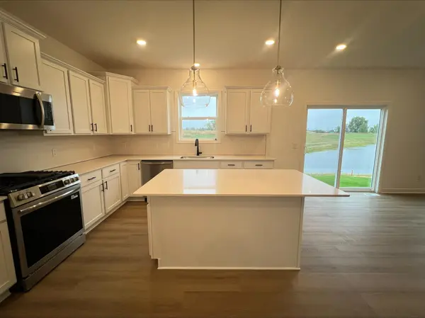 7460 Lotus LN, Lino Lakes, MN 55038
