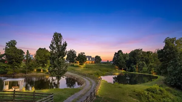 559 White Road #SE, Old Fort, TN 37362