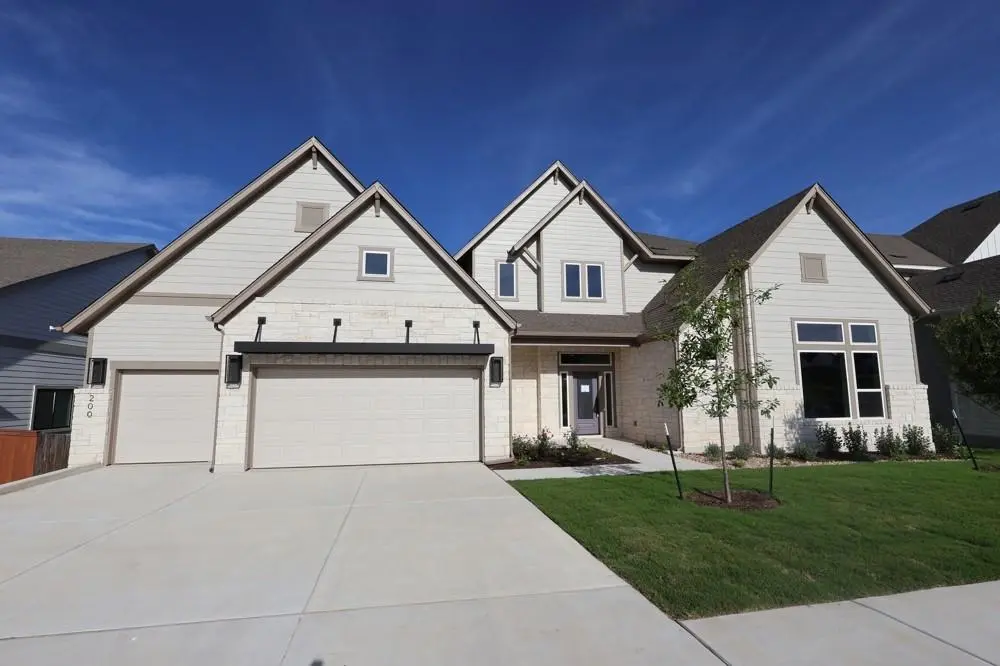 200 Silver Sage CT, Dripping Springs, TX 78620