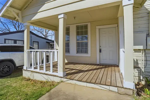 504 Bluebonnet Street, Aubrey, TX 76227