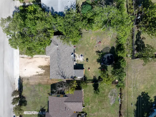413 Patricia DR, San Marcos, TX 78666