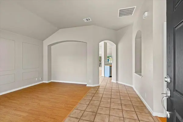 5979 MCNAUGHTON, Kyle, TX 78640
