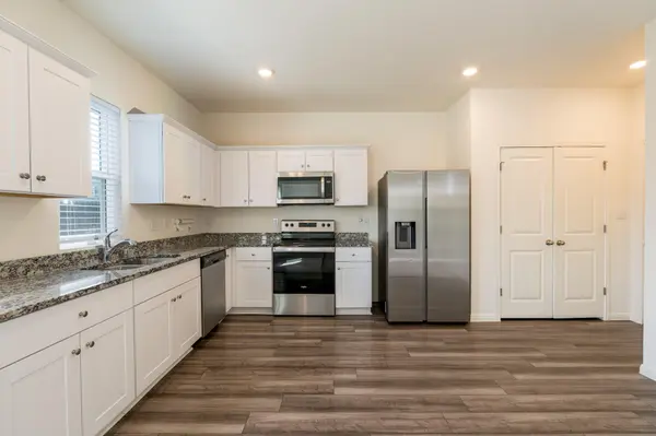 243 Waterbuck LOOP, Hutto, TX 78634