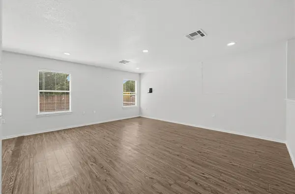 7433 Aspen Brook DR, Austin, TX 78744