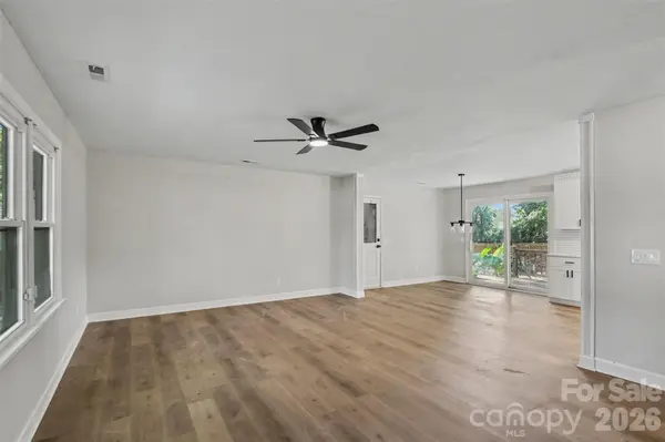 3758 Fieldcrest CIR NW, Concord, NC 28027