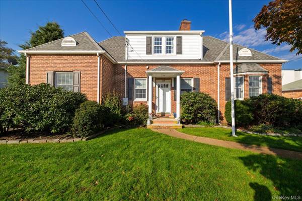 114 George RD, North Bellmore, NY 11710
