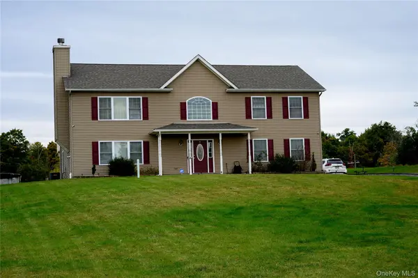 6 Beverly RD, Middletown, NY 10940