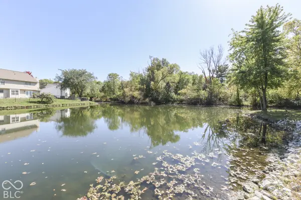 5845 Iron Oaks CT, Indianapolis, IN 46237
