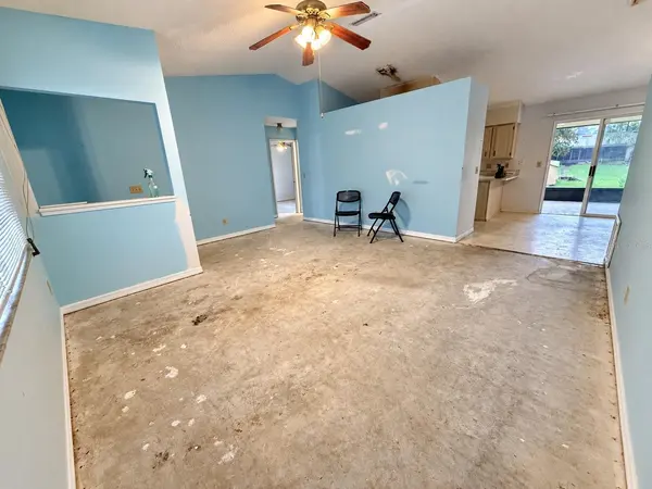 444 W CENTRAL AVE, Orange City, FL 32763