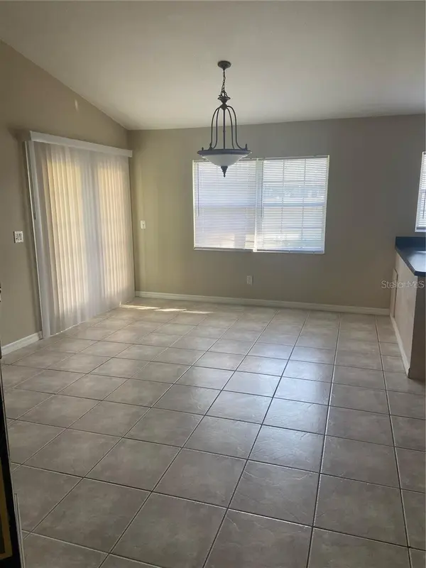 8 PAUL PL, Palm Coast, FL 32164